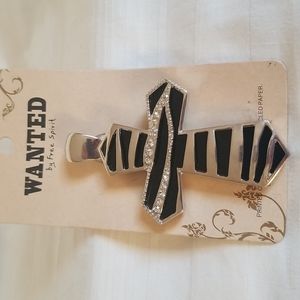New Cross Silver Zebra Rhinestone Pendant